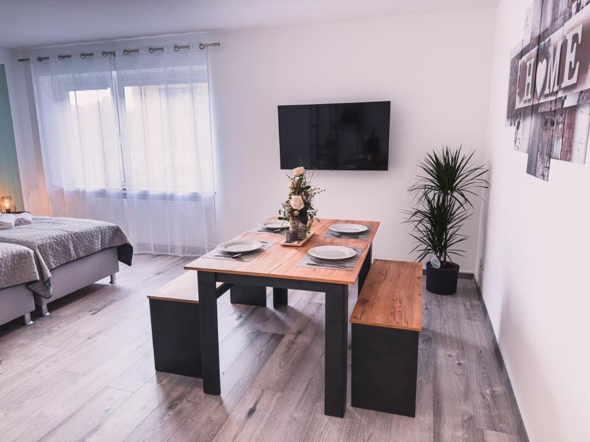 Immostay #6 - Ferienhaus 4 Zimmer Fuer 8 Personen, Wifi & Zentrum BRE Екстериор снимка