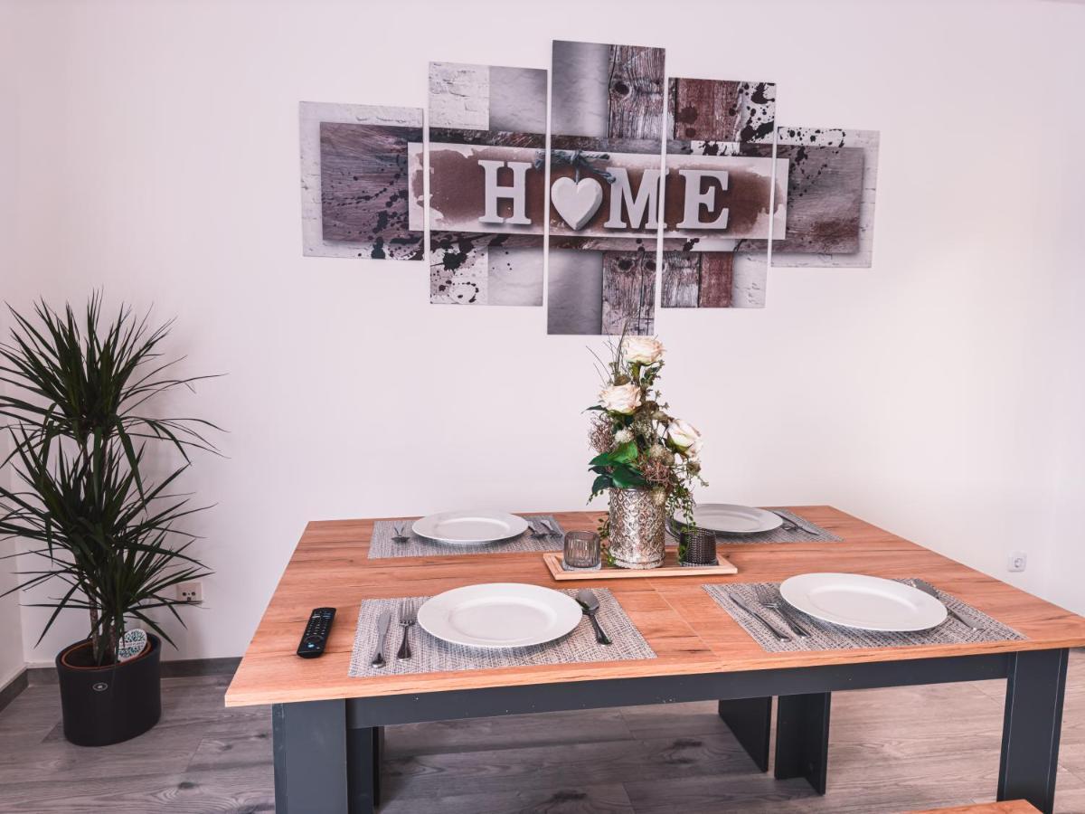 Immostay #6 - Ferienhaus 4 Zimmer Fuer 8 Personen, Wifi & Zentrum BRE Екстериор снимка